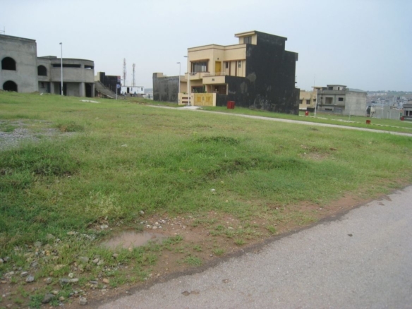 bahria town land